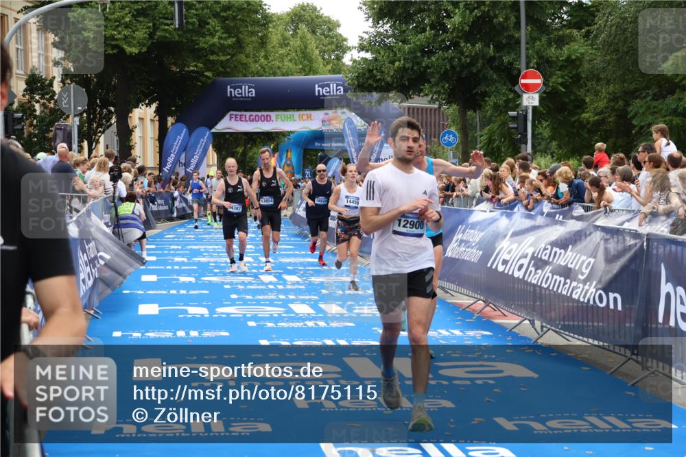29.06.2025 - hella hamburg halbmarathon Zöllner http://msf.ph/oto/8175115 29.06.2025 10:37:24 Ziel 5003, 12739, 12900, 13854, 14387, 14459, 15888, 17306, 18159, 18723, 18824 meine-sportfotos.de