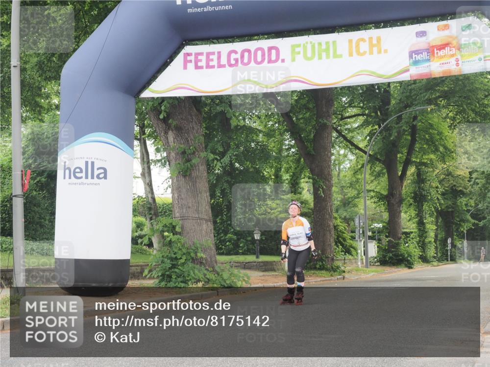 29.06.2025 - hella hamburg halbmarathon KatJ http://msf.ph/oto/8175142 29.06.2025 09:20:43 Zwischen KM18-KM19  meine-sportfotos.de