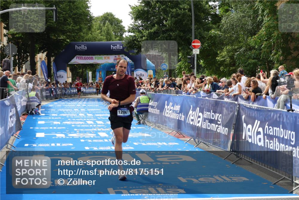 29.06.2025 - hella hamburg halbmarathon Zöllner http://msf.ph/oto/8175151 29.06.2025 10:25:29 Ziel 12067 meine-sportfotos.de