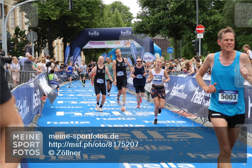 29.06.2025 - hella hamburg halbmarathon Zöllner http://msf.ph/oto/8175207 29.06.2025 10:37:25 Ziel 2767, 5003, 12739, 12900, 13854, 14387, 14459, 15888, 17306, 18159, 18723, 18824 meine-sportfotos.de