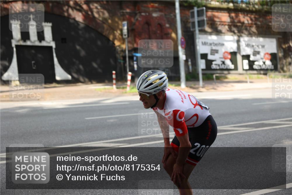 29.06.2025 - hella hamburg halbmarathon Yannick Fuchs http://msf.ph/oto/8175354 29.06.2025 09:07:00 20KM 200 meine-sportfotos.de