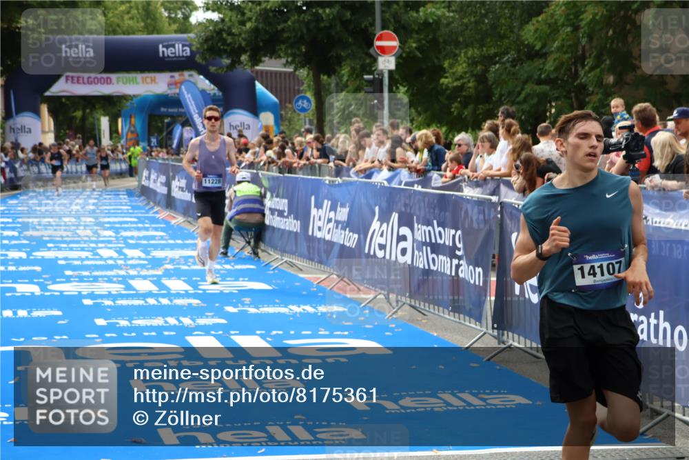 29.06.2025 - hella hamburg halbmarathon Zöllner http://msf.ph/oto/8175361 29.06.2025 10:25:49 Ziel 11228, 14107 meine-sportfotos.de