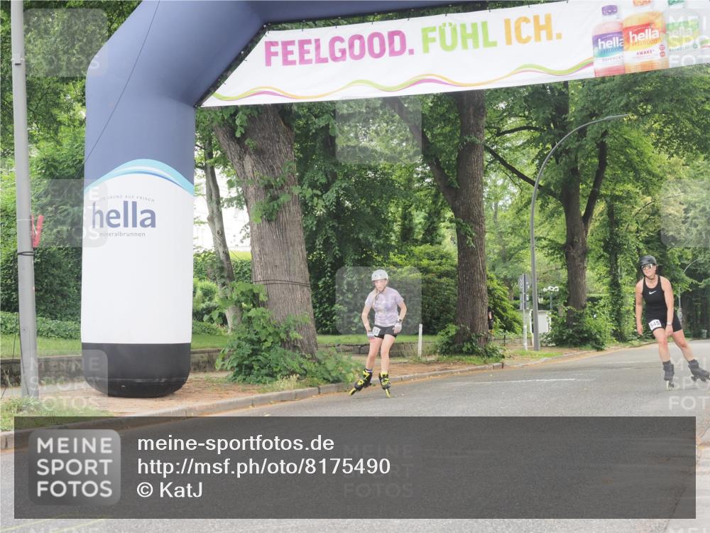 29.06.2025 - hella hamburg halbmarathon KatJ http://msf.ph/oto/8175490 29.06.2025 09:20:58 Zwischen KM18-KM19  meine-sportfotos.de