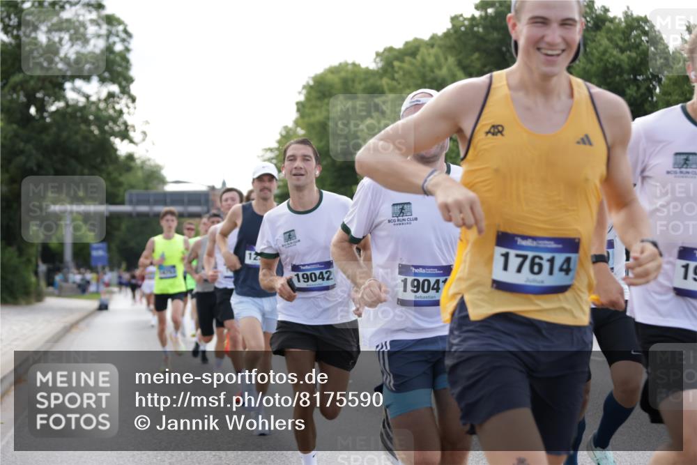 29.06.2025 - hella hamburg halbmarathon Jannik Wohlers http://msf.ph/oto/8175590 29.06.2025 09:42:17 Lombardsbrücke 5612, 7331, 7855, 9269, 10468, 11078, 11228, 12360, 13872, 13913, 14753, 14836, 16615, 17614, 19041, 19042, 19050, 19078 meine-sportfotos.de
