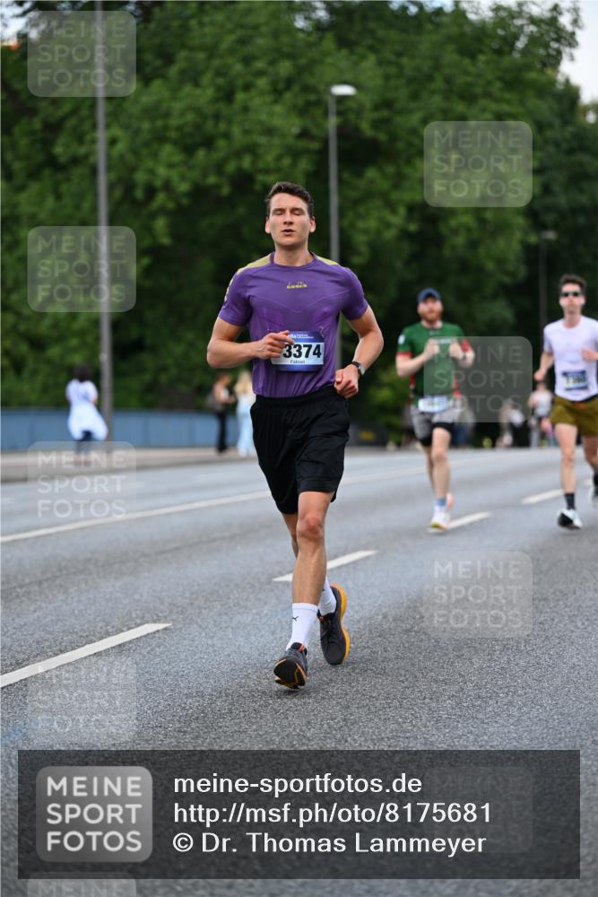 29.06.2025 - hella hamburg halbmarathon Dr. Thomas Lammeyer http://msf.ph/oto/8175681 29.06.2025 09:46:33 Kennedybrücke 1271, 2075, 6090, 7380, 9565, 9767, 10867 meine-sportfotos.de