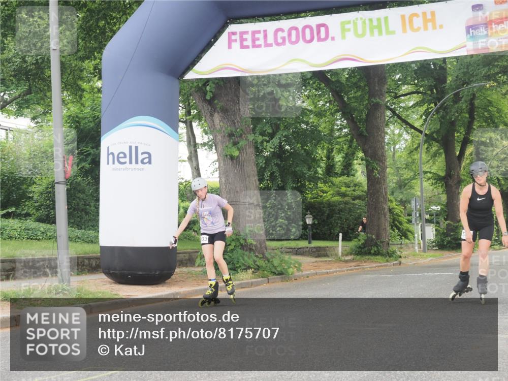 29.06.2025 - hella hamburg halbmarathon KatJ http://msf.ph/oto/8175707 29.06.2025 09:20:59 Zwischen KM18-KM19  meine-sportfotos.de