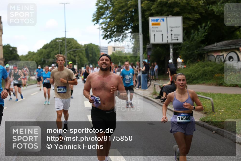29.06.2025 - hella hamburg halbmarathon Yannick Fuchs http://msf.ph/oto/8175850 29.06.2025 11:20:02 20KM 1005, 1115, 1477, 1853, 3003, 3591, 3592, 3781, 4819, 5122, 5178, 5290, 6160, 6270, 6663, 7276, 7375, 7529, 7919, 7980, 8127, 8146, 8433, 8799, 8920, 9104, 9483, 11247, 11248, 11603, 11610, 11989, 12043, 14053, 14095, 14496, 14499, 14779, 14801, 15114, 16171, 16421, 16422, 16451, 16487, 16504, 16565, 16566, 16801, 17148, 17414, 17804, 17857, 18105, 18170, 18385, 18409, 18825, 18865, 19124, 19125 meine-sportfotos.de