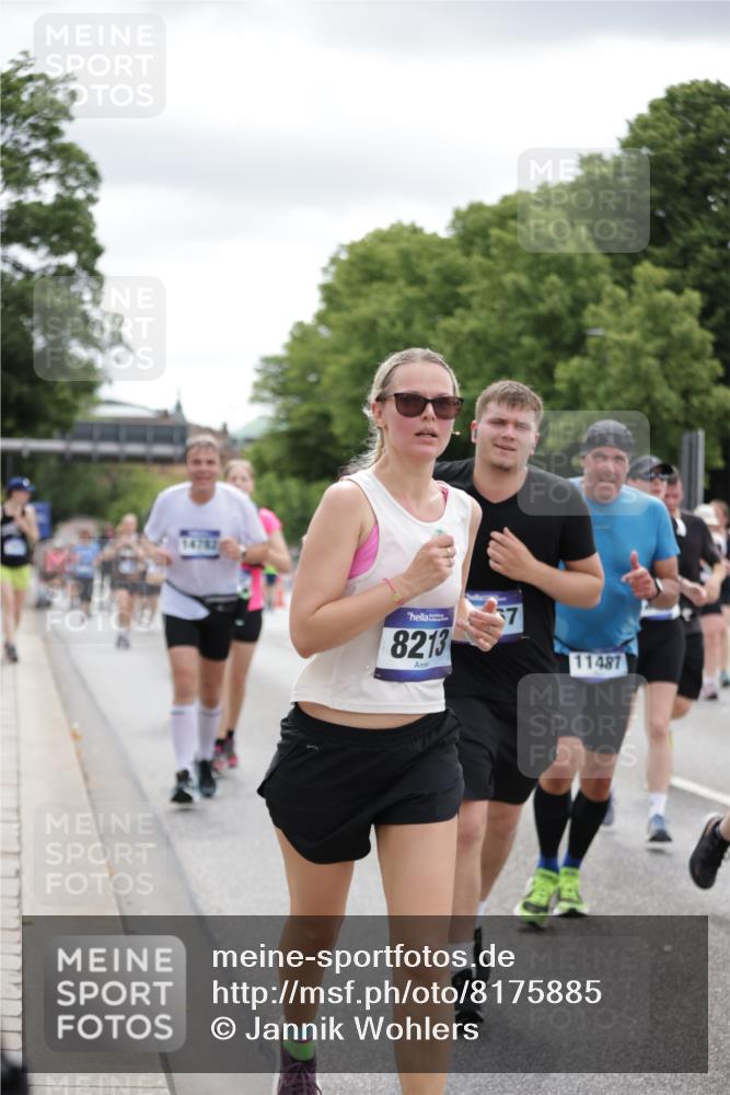 29.06.2025 - hella hamburg halbmarathon Jannik Wohlers http://msf.ph/oto/8175885 29.06.2025 11:08:22 Lombardsbrücke 1223, 1376, 1969, 2224, 2530, 2673, 3965, 4115, 4132, 4133, 4791, 4919, 5513, 5858, 6227, 6367, 6435, 6782, 6783, 8192, 8213, 8266, 8817, 9197, 9419, 9550, 9987, 10346, 10911, 11003, 11069, 11070, 11466, 11487, 11522, 11593, 11715, 12101, 12170, 12608, 12811, 12980, 13867, 14244, 14718, 14719, 15491, 18358, 18364, 18813, 19079, 19171, 19191 meine-sportfotos.de