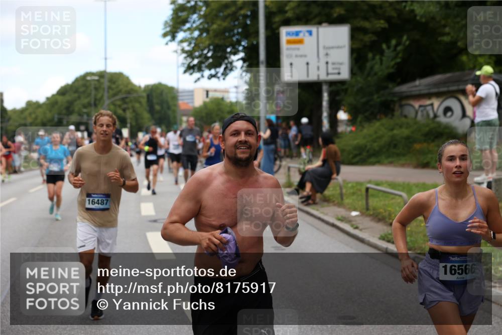 29.06.2025 - hella hamburg halbmarathon Yannick Fuchs http://msf.ph/oto/8175917 29.06.2025 11:20:03 20KM 1005, 1115, 1477, 3003, 3781, 4819, 5122, 5178, 5290, 6160, 6270, 6663, 7276, 7375, 7529, 7919, 7980, 8146, 8433, 8799, 8920, 9104, 9141, 9483, 11247, 11248, 11603, 11610, 11989, 12043, 14053, 14095, 14496, 14499, 14779, 14801, 15114, 16171, 16421, 16422, 16451, 16487, 16504, 16565, 16566, 16801, 17148, 17414, 17804, 17857, 18105, 18170, 18385, 18409, 18825, 18865, 19124, 19125 meine-sportfotos.de