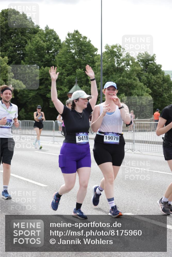 29.06.2025 - hella hamburg halbmarathon Jannik Wohlers http://msf.ph/oto/8175960 29.06.2025 11:08:29 Lombardsbrücke 1223, 1376, 1776, 2224, 2530, 2673, 3965, 3967, 4115, 4132, 4133, 5513, 6435, 7352, 8006, 8008, 8192, 8213, 9197, 9419, 10689, 10698, 10911, 11003, 11069, 11070, 11343, 11466, 11487, 11522, 11593, 11869, 12101, 12608, 12811, 12980, 14238, 14373, 14718, 14719, 15491, 16296, 16954, 18358, 18364, 18521, 18813, 19079, 19171, 19191 meine-sportfotos.de