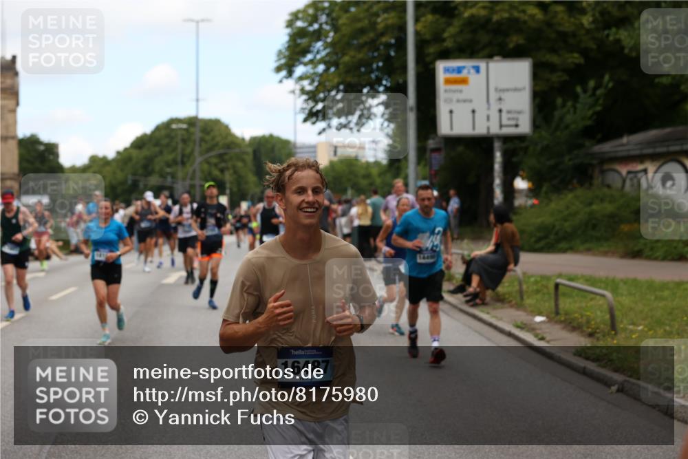 29.06.2025 - hella hamburg halbmarathon Yannick Fuchs http://msf.ph/oto/8175980 29.06.2025 11:20:04 20KM 1005, 1115, 1477, 2305, 2479, 3003, 3781, 4194, 4819, 5122, 5178, 5290, 6160, 6270, 6663, 7276, 7375, 7529, 7919, 7980, 8146, 8433, 8799, 8920, 9104, 9141, 9483, 11247, 11248, 11603, 11610, 11989, 12043, 14053, 14095, 14496, 14499, 14779, 14801, 16171, 16421, 16422, 16451, 16487, 16504, 16565, 16566, 16801, 17148, 17414, 17529, 17804, 17853, 17857, 18105, 18170, 18385, 18409, 18825, 18865, 19124, 19125 meine-sportfotos.de