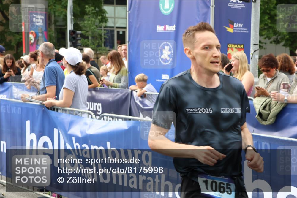 29.06.2025 - hella hamburg halbmarathon Zöllner http://msf.ph/oto/8175998 29.06.2025 10:26:53 Ziel 1065, 5344 meine-sportfotos.de