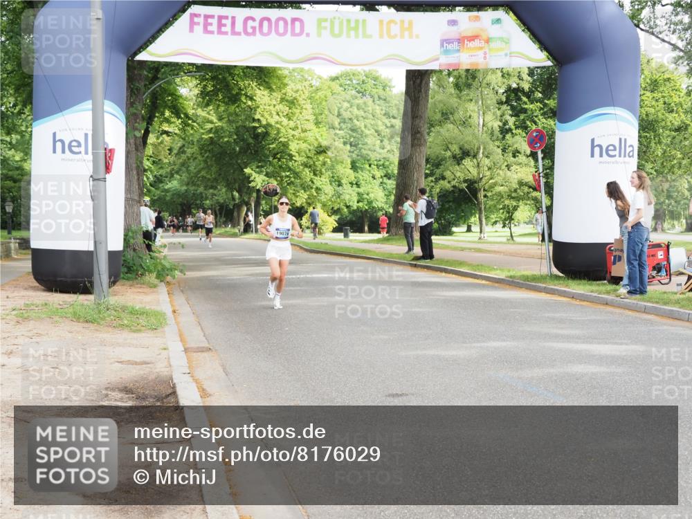 29.06.2025 - hella hamburg halbmarathon MichiJ http://msf.ph/oto/8176029 29.06.2025 10:16:14 Zwischen KM18-KM19 9565 meine-sportfotos.de