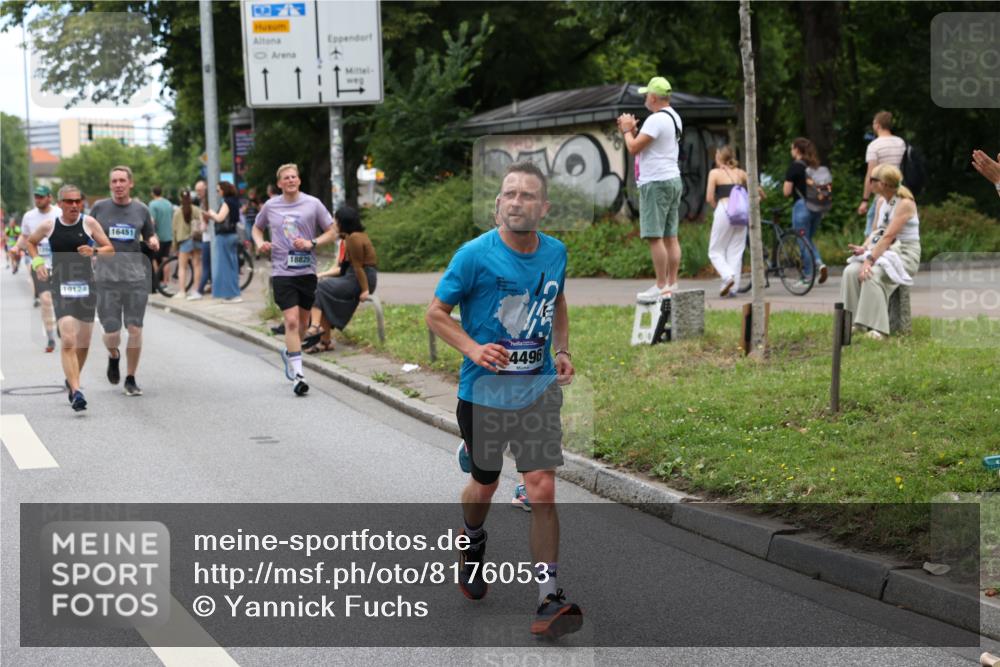 29.06.2025 - hella hamburg halbmarathon Yannick Fuchs http://msf.ph/oto/8176053 29.06.2025 11:20:06 20KM 1005, 1115, 1477, 2305, 2479, 3781, 4194, 4819, 5122, 5290, 6160, 6270, 6663, 7375, 7529, 7919, 7980, 8146, 8433, 8799, 8920, 9104, 9141, 9483, 11247, 11248, 11603, 11610, 11989, 12043, 14053, 14095, 14496, 14499, 14726, 14779, 14801, 16171, 16421, 16422, 16451, 16487, 16504, 16565, 16566, 16801, 17148, 17414, 17529, 17853, 17857, 18105, 18170, 18385, 18409, 18825, 18865, 19124, 19125 meine-sportfotos.de