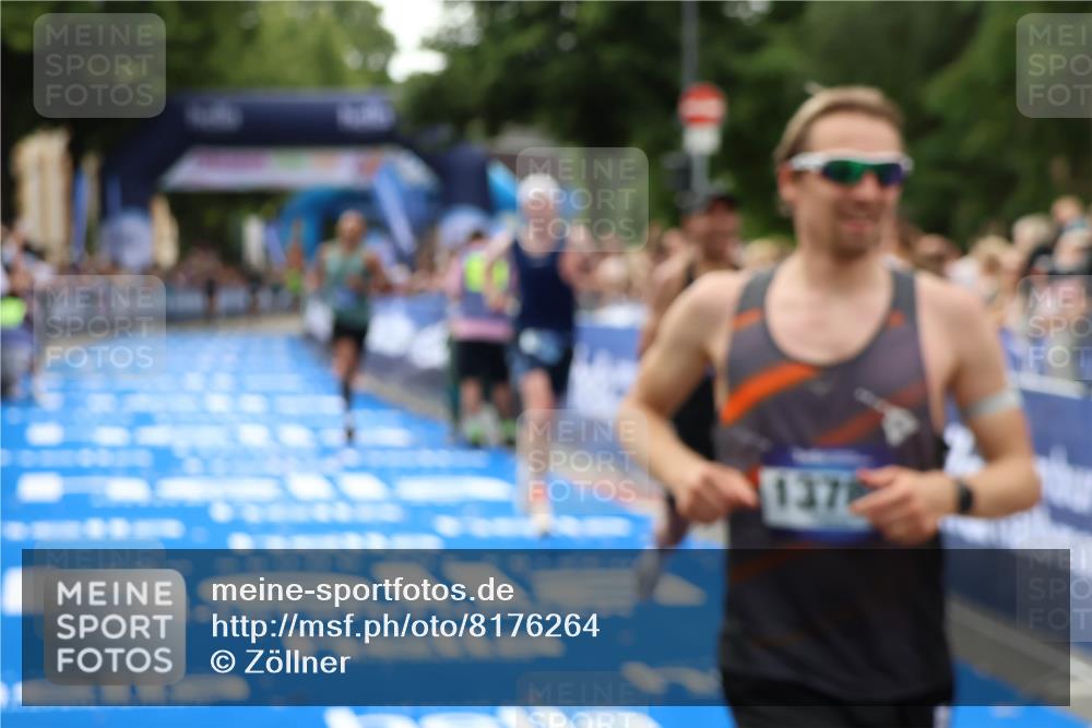 29.06.2025 - hella hamburg halbmarathon Zöllner http://msf.ph/oto/8176264 29.06.2025 10:27:07 Ziel 12641, 13780, 13956, 14828, 15671 meine-sportfotos.de