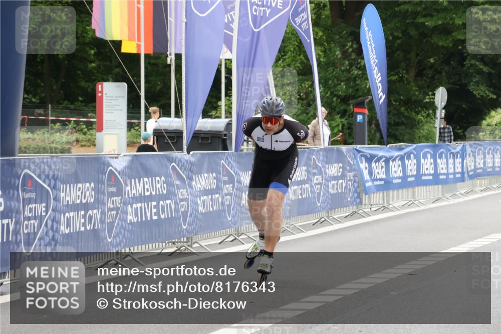 29.06.2025 - hella hamburg halbmarathon Strokosch-Dieckow http://msf.ph/oto/8176343 29.06.2025 09:17:20 Ziel 20031, 20214, 20321, 20420 meine-sportfotos.de