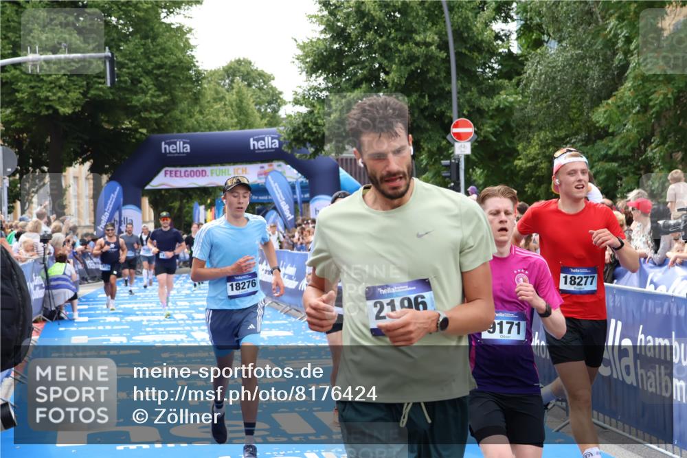 29.06.2025 - hella hamburg halbmarathon Zöllner http://msf.ph/oto/8176424 29.06.2025 10:37:55 Ziel 2196, 2404, 3480, 3530, 9171, 13148, 18103, 18276, 18277, 18529 meine-sportfotos.de