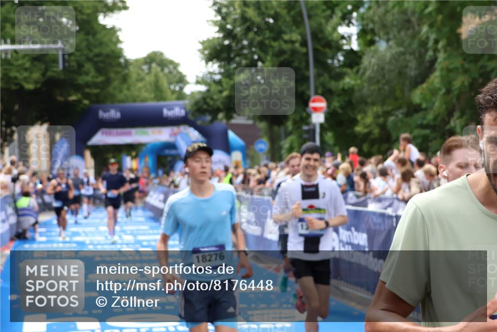 29.06.2025 - hella hamburg halbmarathon Zöllner http://msf.ph/oto/8176448 29.06.2025 10:37:56 Ziel 2404, 3480, 3530, 9643, 10793, 13148, 18103, 18276, 18277, 18529 meine-sportfotos.de