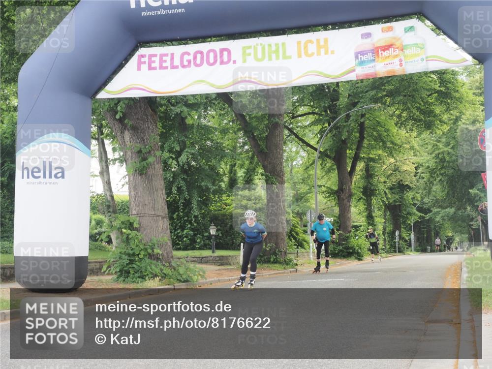 29.06.2025 - hella hamburg halbmarathon KatJ http://msf.ph/oto/8176622 29.06.2025 09:21:19 Zwischen KM18-KM19  meine-sportfotos.de