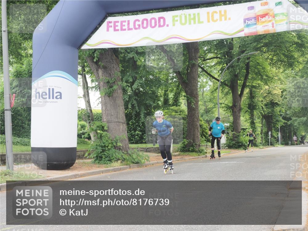 29.06.2025 - hella hamburg halbmarathon KatJ http://msf.ph/oto/8176739 29.06.2025 09:21:20 Zwischen KM18-KM19  meine-sportfotos.de