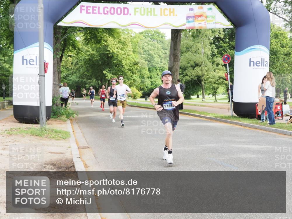 29.06.2025 - hella hamburg halbmarathon MichiJ http://msf.ph/oto/8176778 29.06.2025 10:16:33 Zwischen KM18-KM19 14728, 17258 meine-sportfotos.de