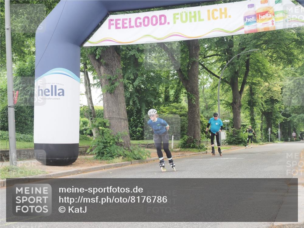 29.06.2025 - hella hamburg halbmarathon KatJ http://msf.ph/oto/8176786 29.06.2025 09:21:20 Zwischen KM18-KM19  meine-sportfotos.de