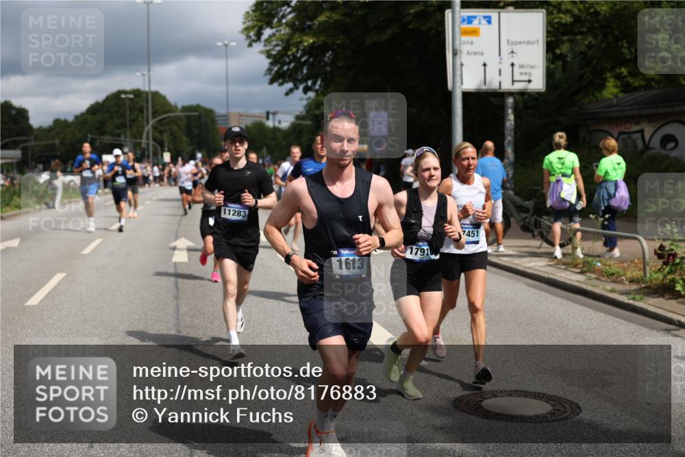 29.06.2025 - hella hamburg halbmarathon Yannick Fuchs http://msf.ph/oto/8176883 29.06.2025 10:42:01 20KM 51, 1604, 1613, 1696, 2213, 2284, 2708, 2839, 2869, 2953, 3976, 4377, 4528, 4601, 5022, 5528, 6009, 6134, 7599, 8234, 8927, 9544, 9626, 10969, 10988, 11283, 11961, 12679, 12685, 12870, 13007, 13672, 13948, 14383, 14618, 14619, 14730, 15333, 15350, 15478, 15479, 17172, 17451, 17905, 17915, 17979, 18104, 18430, 18758, 18856, 18922, 18974, 19181 meine-sportfotos.de