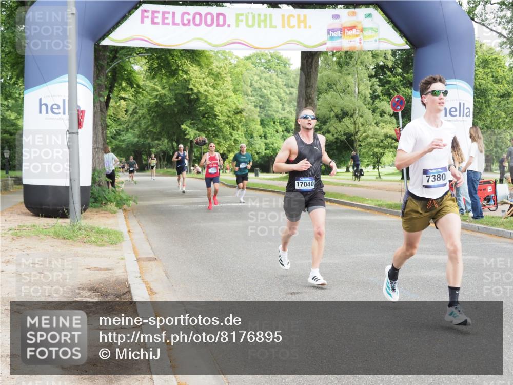 29.06.2025 - hella hamburg halbmarathon MichiJ http://msf.ph/oto/8176895 29.06.2025 10:16:35 Zwischen KM18-KM19 7380, 17258 meine-sportfotos.de