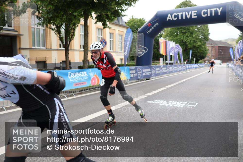 29.06.2025 - hella hamburg halbmarathon Strokosch-Dieckow http://msf.ph/oto/8176994 29.06.2025 09:17:35 Ziel 20004, 20033, 20543 meine-sportfotos.de