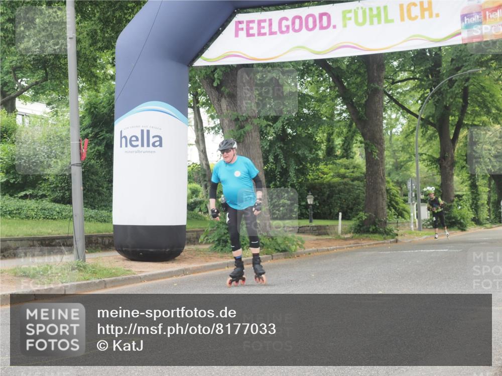 29.06.2025 - hella hamburg halbmarathon KatJ http://msf.ph/oto/8177033 29.06.2025 09:21:22 Zwischen KM18-KM19  meine-sportfotos.de