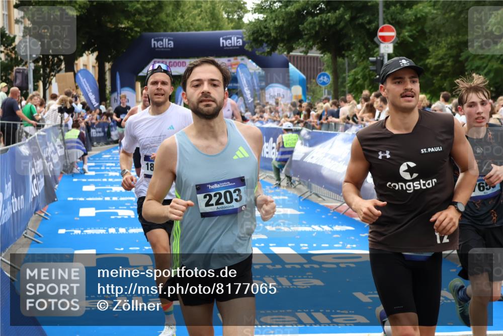 29.06.2025 - hella hamburg halbmarathon Zöllner http://msf.ph/oto/8177065 29.06.2025 10:27:44 Ziel 2203, 5367, 7651, 8731, 10655, 17354, 17893, 18832 meine-sportfotos.de
