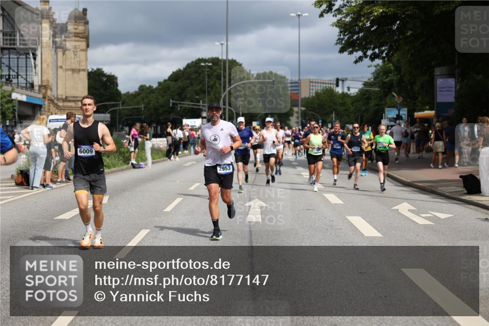 29.06.2025 - hella hamburg halbmarathon Yannick Fuchs http://msf.ph/oto/8177147 29.06.2025 10:42:05 20KM 1604, 1613, 1696, 2213, 2284, 2340, 2708, 2839, 2869, 2953, 3976, 4528, 4601, 5022, 5024, 5528, 5915, 6009, 6134, 6836, 7599, 8234, 8927, 9262, 9544, 9626, 10969, 10988, 11211, 11283, 11961, 12685, 12870, 13007, 13672, 13948, 14383, 14618, 14619, 14730, 15333, 15478, 15479, 15808, 16205, 17451, 17905, 17915, 17979, 18104, 18430, 18758, 18836, 18856, 18922, 18963, 18974, 19181 meine-sportfotos.de