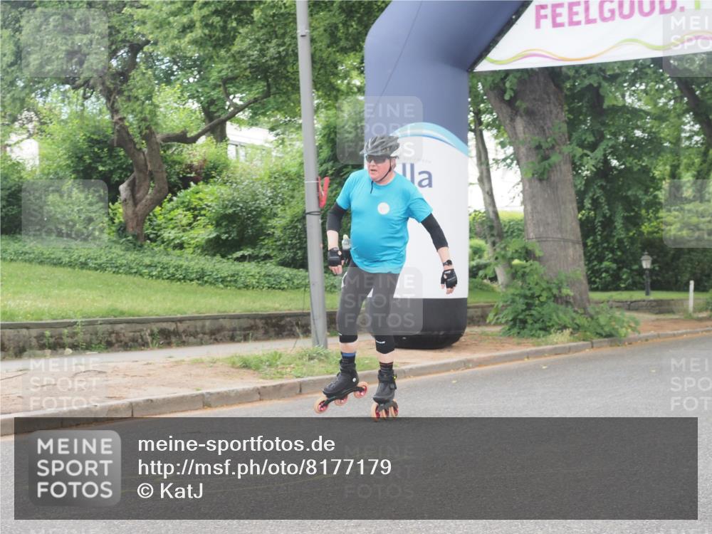 29.06.2025 - hella hamburg halbmarathon KatJ http://msf.ph/oto/8177179 29.06.2025 09:21:23 Zwischen KM18-KM19  meine-sportfotos.de