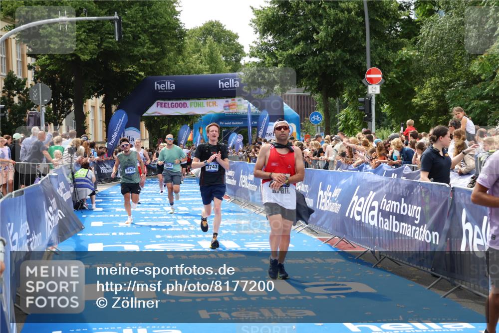 29.06.2025 - hella hamburg halbmarathon Zöllner http://msf.ph/oto/8177200 29.06.2025 10:38:18 Ziel 1688, 2849, 5091, 6095, 7743, 8002, 14688, 18584, 18986 meine-sportfotos.de