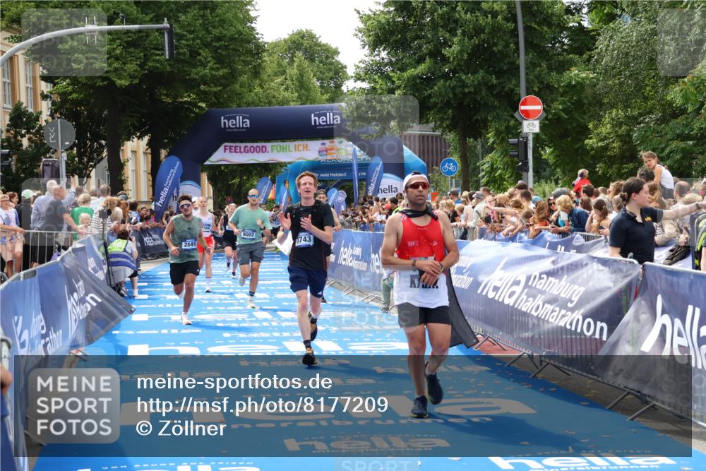 29.06.2025 - hella hamburg halbmarathon Zöllner http://msf.ph/oto/8177209 29.06.2025 10:38:18 Ziel 1688, 2849, 5091, 6095, 7743, 8002, 14688, 18584, 18986 meine-sportfotos.de