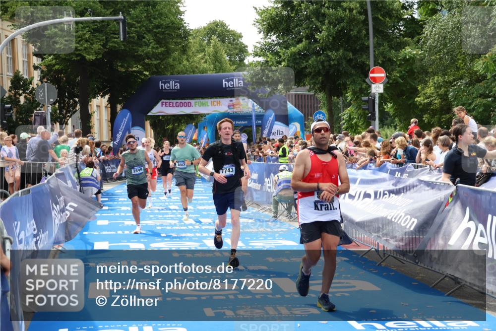 29.06.2025 - hella hamburg halbmarathon Zöllner http://msf.ph/oto/8177220 29.06.2025 10:38:19 Ziel 1688, 2849, 5091, 6095, 7743, 8002, 14688, 18584 meine-sportfotos.de