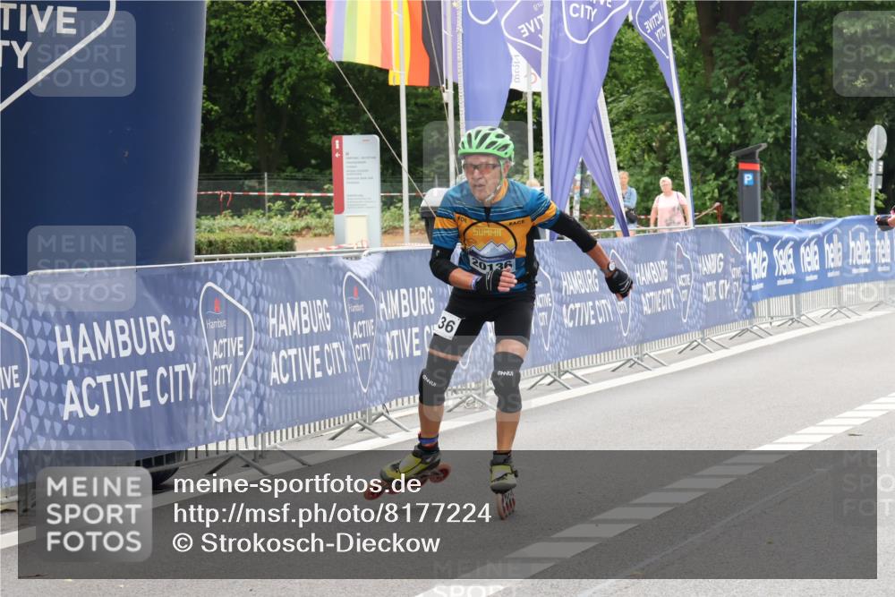 29.06.2025 - hella hamburg halbmarathon Strokosch-Dieckow http://msf.ph/oto/8177224 29.06.2025 09:18:54 Ziel 20010, 20136, 20235, 20383, 20460 meine-sportfotos.de