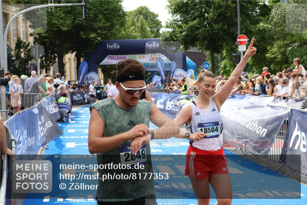 29.06.2025 - hella hamburg halbmarathon Zöllner http://msf.ph/oto/8177353 29.06.2025 10:38:23 Ziel 1042, 1688, 3431, 6095, 7110, 8002, 18584, 18761 meine-sportfotos.de