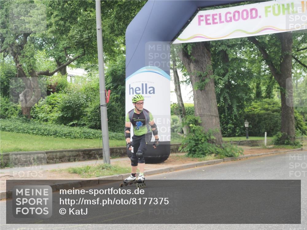 29.06.2025 - hella hamburg halbmarathon KatJ http://msf.ph/oto/8177375 29.06.2025 09:21:27 Zwischen KM18-KM19  meine-sportfotos.de