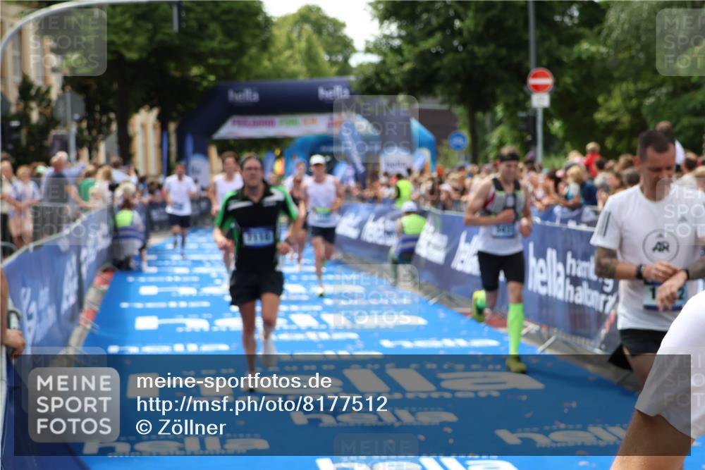 29.06.2025 - hella hamburg halbmarathon Zöllner http://msf.ph/oto/8177512 29.06.2025 10:38:29 Ziel 1042, 1710, 2745, 3014, 3431, 3790, 7110, 8571, 14992, 16075, 16280, 18357, 18761 meine-sportfotos.de