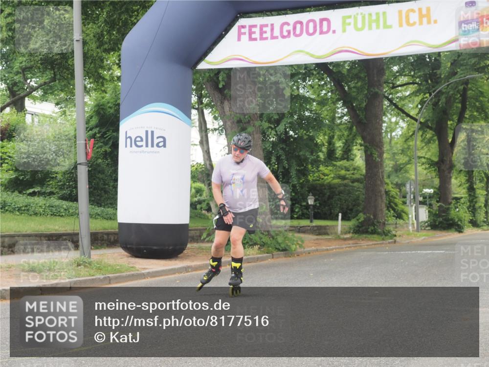 29.06.2025 - hella hamburg halbmarathon KatJ http://msf.ph/oto/8177516 29.06.2025 09:21:36 Zwischen KM18-KM19  meine-sportfotos.de