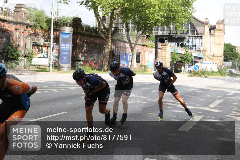 29.06.2025 - hella hamburg halbmarathon Yannick Fuchs http://msf.ph/oto/8177591 29.06.2025 09:07:25 20KM 1, 1 meine-sportfotos.de