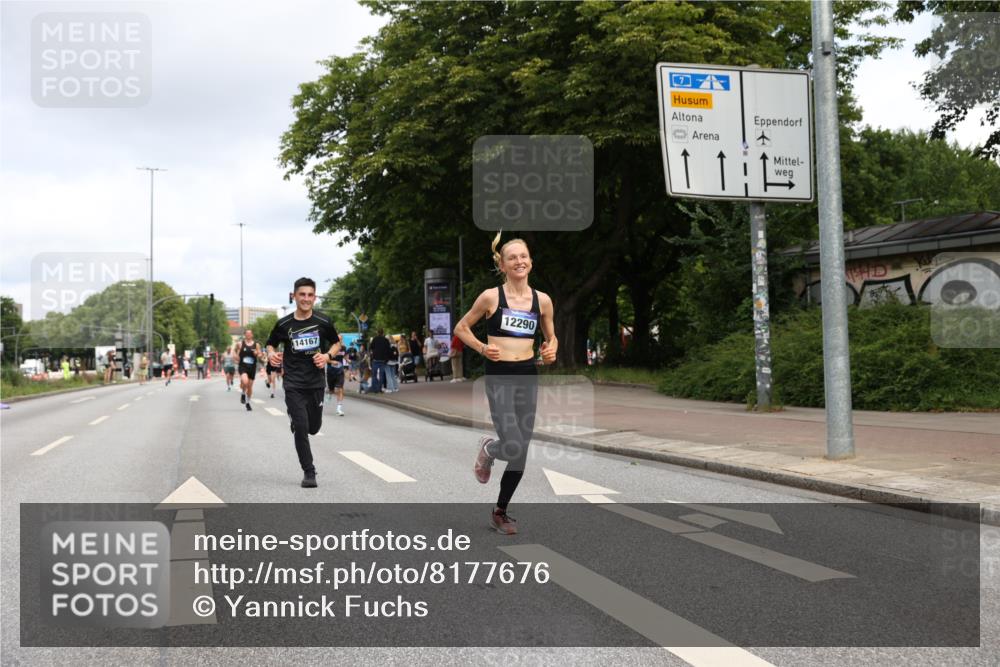 29.06.2025 - hella hamburg halbmarathon Yannick Fuchs http://msf.ph/oto/8177676 29.06.2025 10:28:06 20KM 1910, 1959, 2746, 2836, 4602, 4679, 4749, 6473, 7723, 8956, 10453, 12290, 14167, 14466, 14975, 16881, 16931, 17056, 17151, 17175, 17802, 18455, 18679, 18687, 18731, 18854, 19059 meine-sportfotos.de