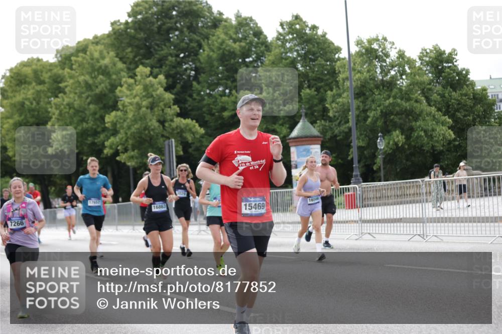 29.06.2025 - hella hamburg halbmarathon Jannik Wohlers http://msf.ph/oto/8177852 29.06.2025 10:22:33 Lombardsbrücke 1029, 1853, 2766, 3003, 3029, 3034, 4190, 4266, 5629, 6578, 6784, 6785, 7266, 7891, 9133, 9913, 10205, 10826, 12025, 12190, 12265, 13560, 13921, 14041, 14525, 14801, 15469, 16565, 16566, 16618, 16801, 16863, 17657 meine-sportfotos.de