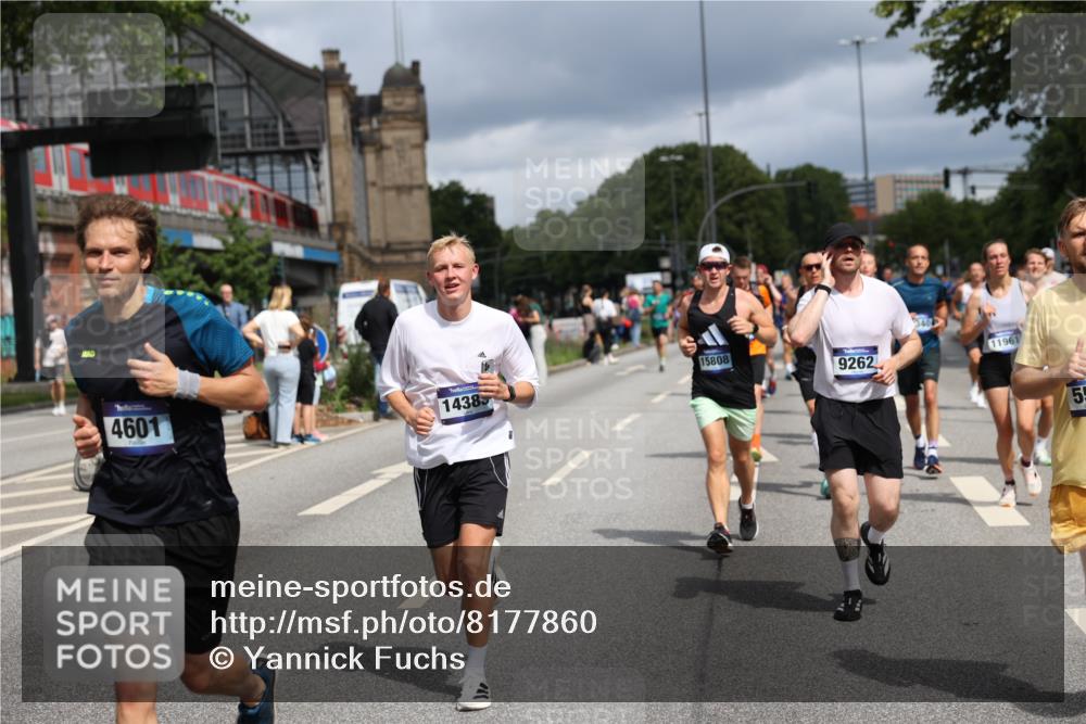 29.06.2025 - hella hamburg halbmarathon Yannick Fuchs http://msf.ph/oto/8177860 29.06.2025 10:42:21 20KM 1320, 1914, 2213, 2340, 2708, 3747, 4324, 4601, 5024, 5362, 5528, 5915, 6081, 6377, 6836, 7367, 7599, 8216, 8234, 8927, 9262, 9482, 9538, 9544, 11211, 11961, 12549, 12747, 13007, 13570, 13614, 13948, 14383, 14797, 14814, 15309, 15573, 15590, 15629, 15735, 15808, 16149, 16205, 16414, 16766, 18206, 18430, 18476, 18790, 18836, 18963, 19198 meine-sportfotos.de