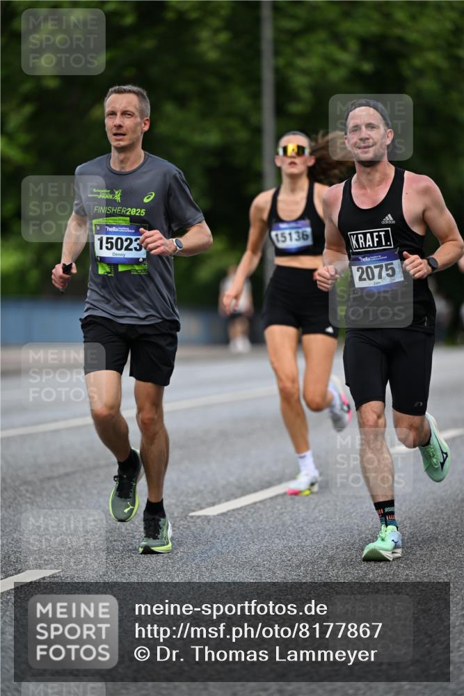 29.06.2025 - hella hamburg halbmarathon Dr. Thomas Lammeyer http://msf.ph/oto/8177867 29.06.2025 09:46:50 Kennedybrücke 2075, 2180, 2203, 2483, 6090, 8318, 8376, 9804, 10351 meine-sportfotos.de