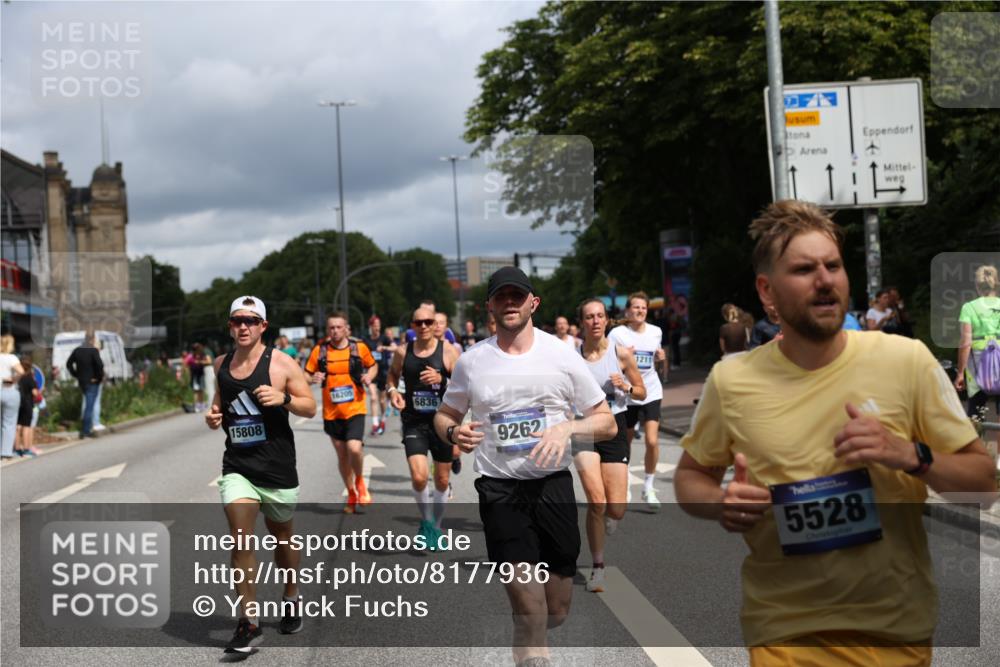 29.06.2025 - hella hamburg halbmarathon Yannick Fuchs http://msf.ph/oto/8177936 29.06.2025 10:42:22 20KM 1086, 1320, 1914, 2213, 2340, 2708, 3747, 4324, 4601, 5024, 5362, 5528, 5915, 6081, 6377, 6836, 7367, 7599, 8216, 8234, 8927, 9262, 9482, 9538, 9544, 11211, 11961, 12549, 12747, 13007, 13570, 13614, 13948, 14383, 14797, 14814, 15309, 15573, 15590, 15629, 15735, 15808, 16149, 16205, 16269, 16414, 16766, 18206, 18476, 18790, 18836, 18963, 19198 meine-sportfotos.de