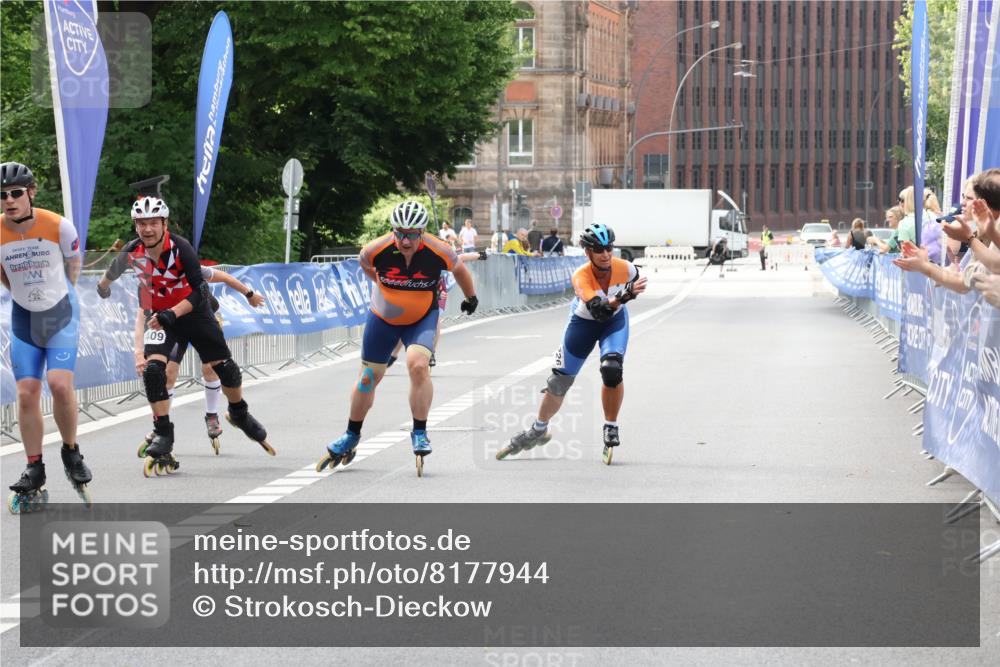 29.06.2025 - hella hamburg halbmarathon Strokosch-Dieckow http://msf.ph/oto/8177944 29.06.2025 09:19:46 Ziel 20044, 20066, 20217, 20226, 20231, 20375, 20409 meine-sportfotos.de