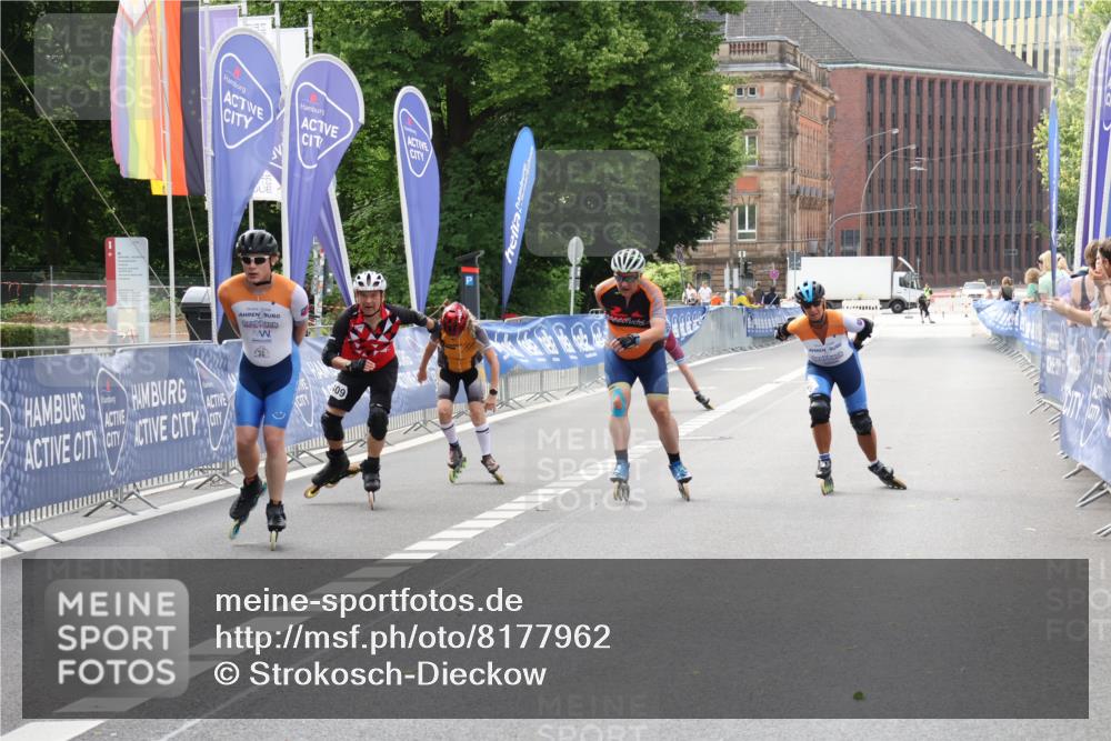 29.06.2025 - hella hamburg halbmarathon Strokosch-Dieckow http://msf.ph/oto/8177962 29.06.2025 09:19:46 Ziel 20044, 20066, 20217, 20226, 20231, 20375, 20409 meine-sportfotos.de