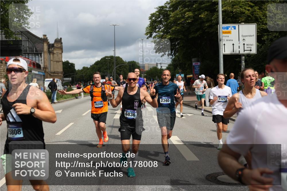 29.06.2025 - hella hamburg halbmarathon Yannick Fuchs http://msf.ph/oto/8178008 29.06.2025 10:42:24 20KM 1086, 1320, 1914, 2213, 2340, 2442, 2708, 3747, 4324, 4601, 5024, 5362, 5528, 5915, 6081, 6377, 6836, 7367, 8216, 8916, 8927, 9262, 9482, 9538, 11211, 11961, 12549, 12747, 13007, 13570, 13614, 13948, 14383, 14797, 14814, 15309, 15573, 15590, 15629, 15735, 15808, 16094, 16149, 16205, 16269, 16414, 16766, 18206, 18476, 18790, 18836, 18923, 18963, 19198 meine-sportfotos.de
